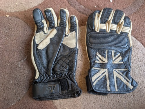 Triumph motorcycle flag gloves - flag,