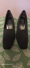 Ladies Clarks 4D 3" heel black dress shoes, worn but great condition