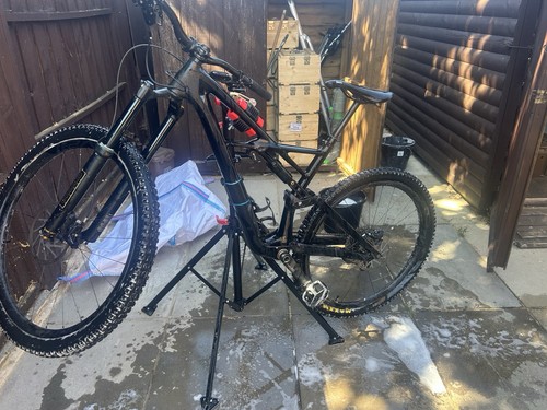 Specialized enduro works - specialized,