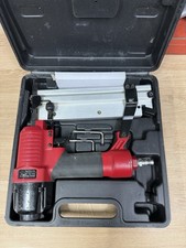 Clarke Air Nail and Staple Gun