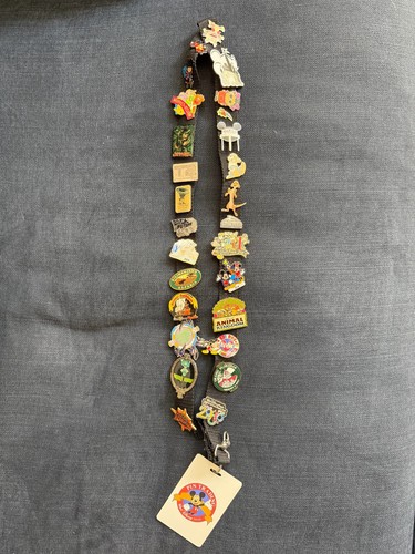 Disney pin badges - disney,