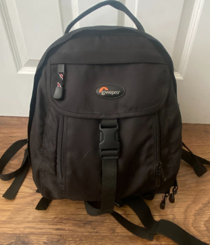 Lowepro micro trekker 200 - lowepro,