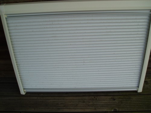 Caravan blind 86cm 63cm - x,