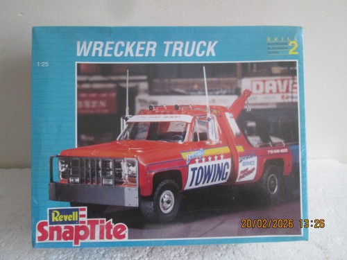 Rvell wrecker truck - rvell,
