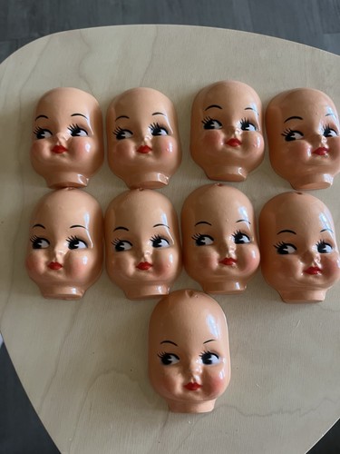 Vintage plastic doll faces - faces, nos