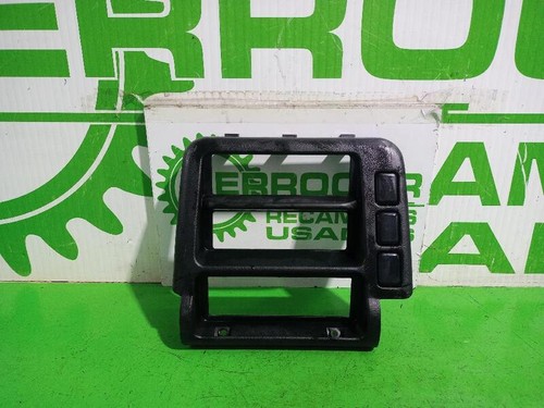 682608c810 molding nissan - 682608c810,