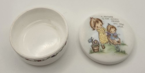 Vintage 1980 hallmark - hallmark, cards