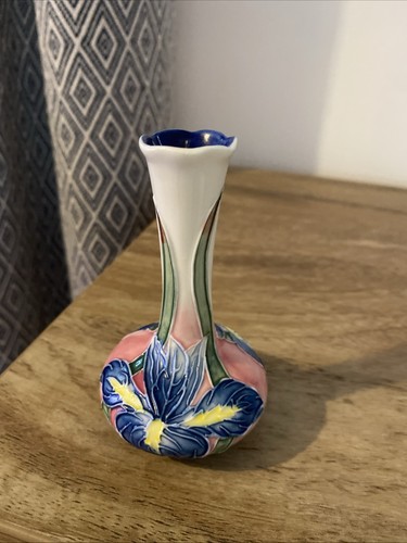 Old tupton ware - old, bud
