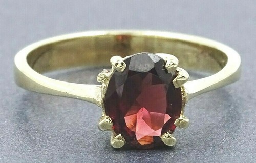 Garnet 9ct yellow gold - garnet,