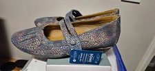 Pavers shoes, hook and loop closure fastening, unworn with label, size 8 (41)