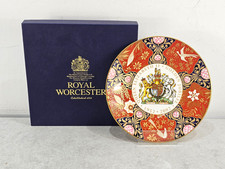 Royal Worcester Plate Queen Elizabeth II Golden Jubilee 2002
