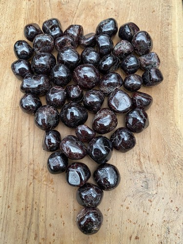 Large almandine garnet - large,