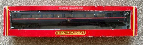 Hornby r4074 mk - g.n.e.r., mk.4