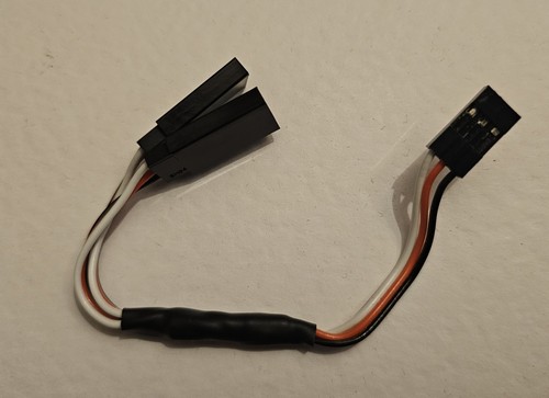Futaba servo 140mm - servo, y