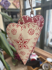 Decorative Painted Tin Hearts 12 Cm L 9cm W Red And White Assorted 