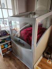 POLLOCK through floor home