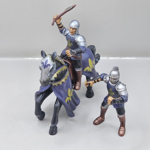 Simba medieval knight - simba, on