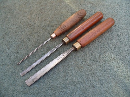 Three carving chisels j - by, b