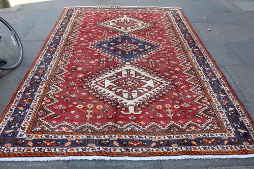 Vintage hand made rug - vintage,