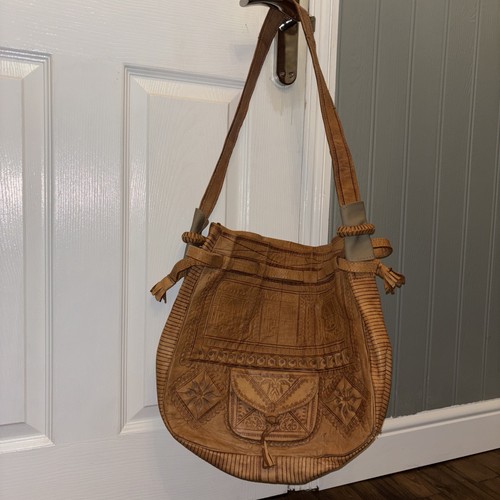 Leather shoulder drawstring - leather,