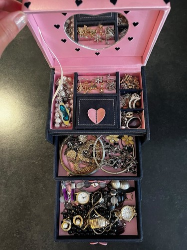 Job lot vintage jewellery box - job,