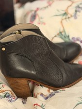 Boden Black Leather Boots Size