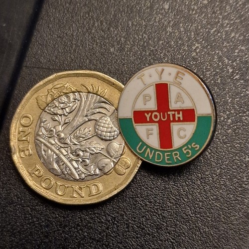 Plymouth argyle under badge - plymouth, 5s