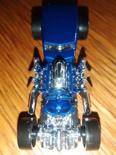 Hot wheels spider - hot,