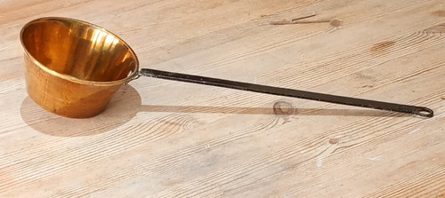 Brass pan 17cm riveted - , to