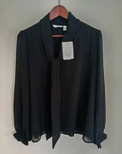 B. Young Black Blouse Chiffon