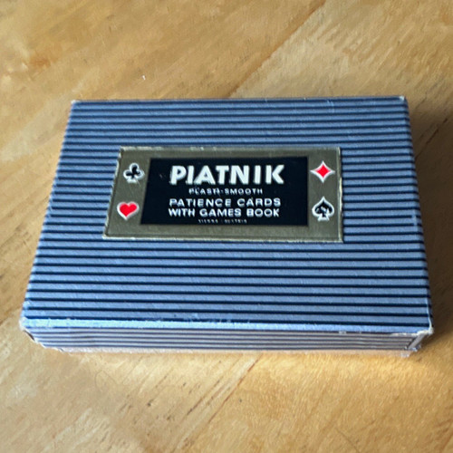 Piatnik patience cards playing - patience,