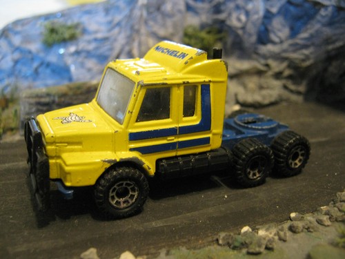 Matchbox scania t142 michelin - matchbox,