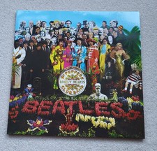 THE BEATLES - SGT PEPPER'S LONELY HEARTS CLUB BAND 2012 vinyl lp near mint