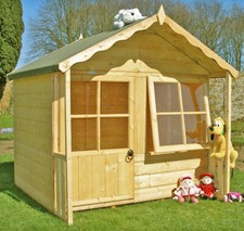 5x5 CHILDRENS WOODEN PLAYHOUSE