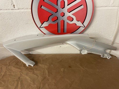 Yamaha fairing side - r1,