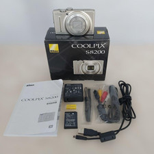Nikon COOLPIX S8200 Silver