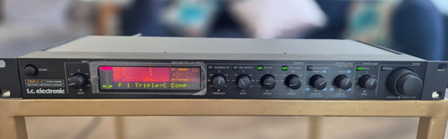 Electronic triple stereo - tc,