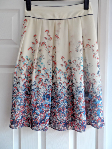 Dickins jones womans floral - jones,