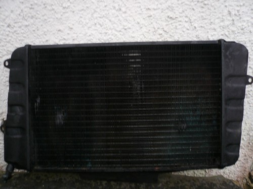 Daimler sp250 radiator - daimler,