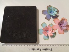 Sizzix Bigz Trinity's Flower ~ Craft Die