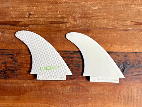 Lib tech surfboard - tech, side