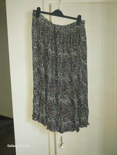 Ladies Animal Print Skirt