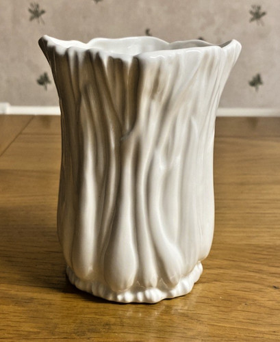 Lovely vintage sylvac - **,