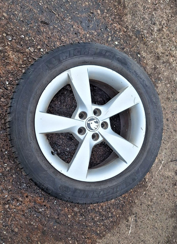 Skoda rapid inch alloy - 16",