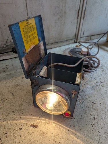 Aec spotlight torch 240v - aec,