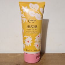 Joules Uplifting Floral Wreath