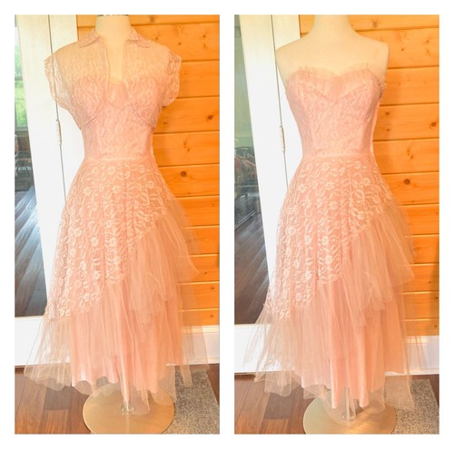 Vintage 1950s strapless prom