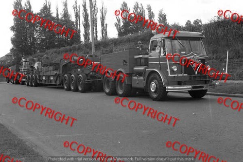 Truck photo known heavy - truck,