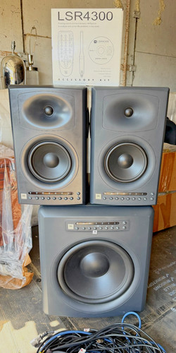 Jbl lsr4300 lsr4326p active - ,