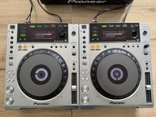 Pioneer CDJ-850 DJ Decks - Pair